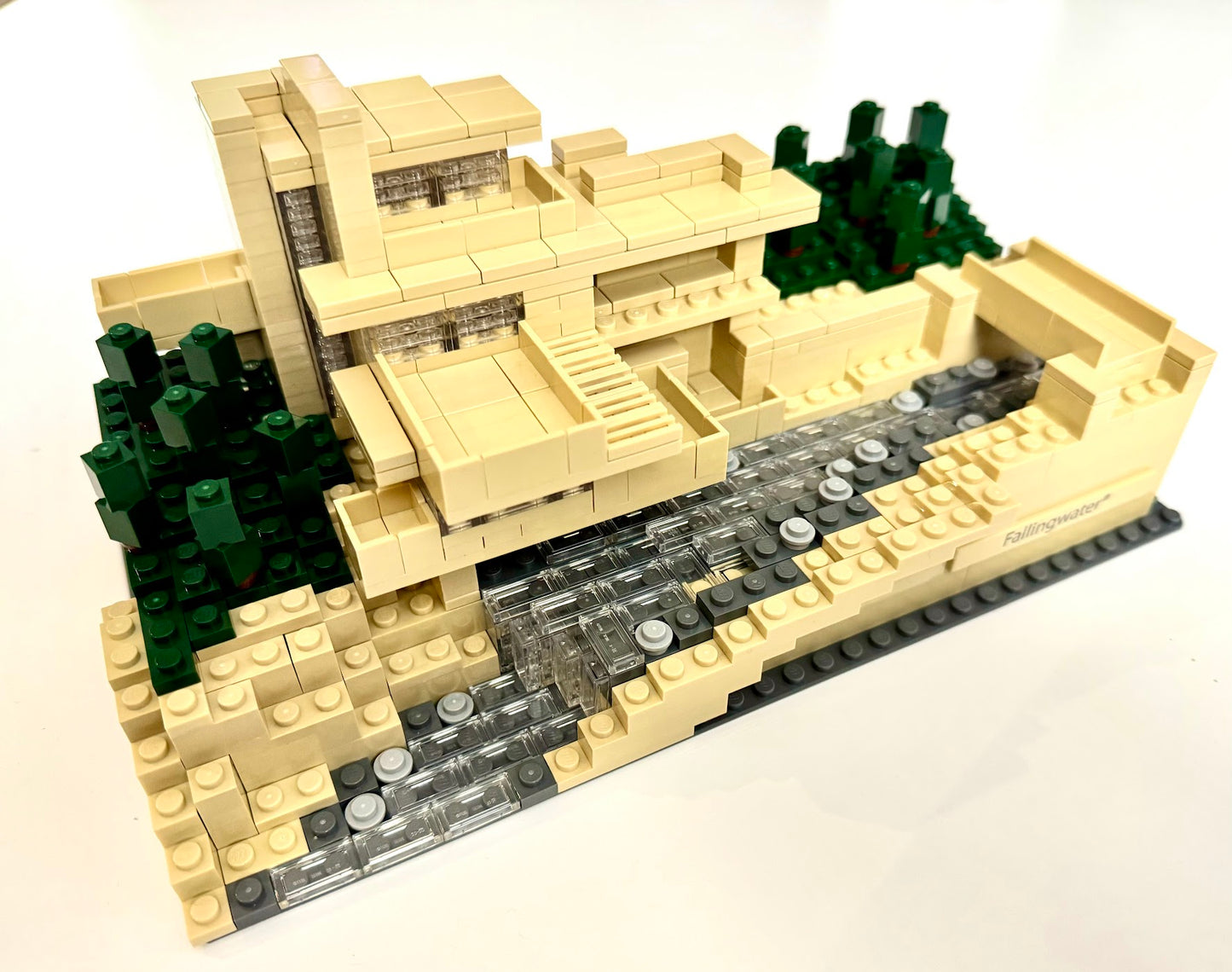 LEGO Architecture: Fallingwater - Set #21005