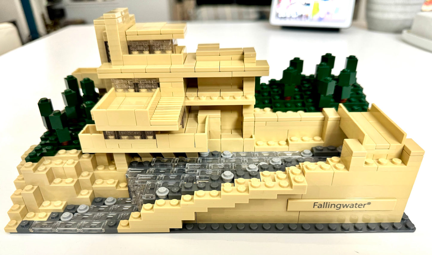 LEGO Architecture: Fallingwater - Set #21005