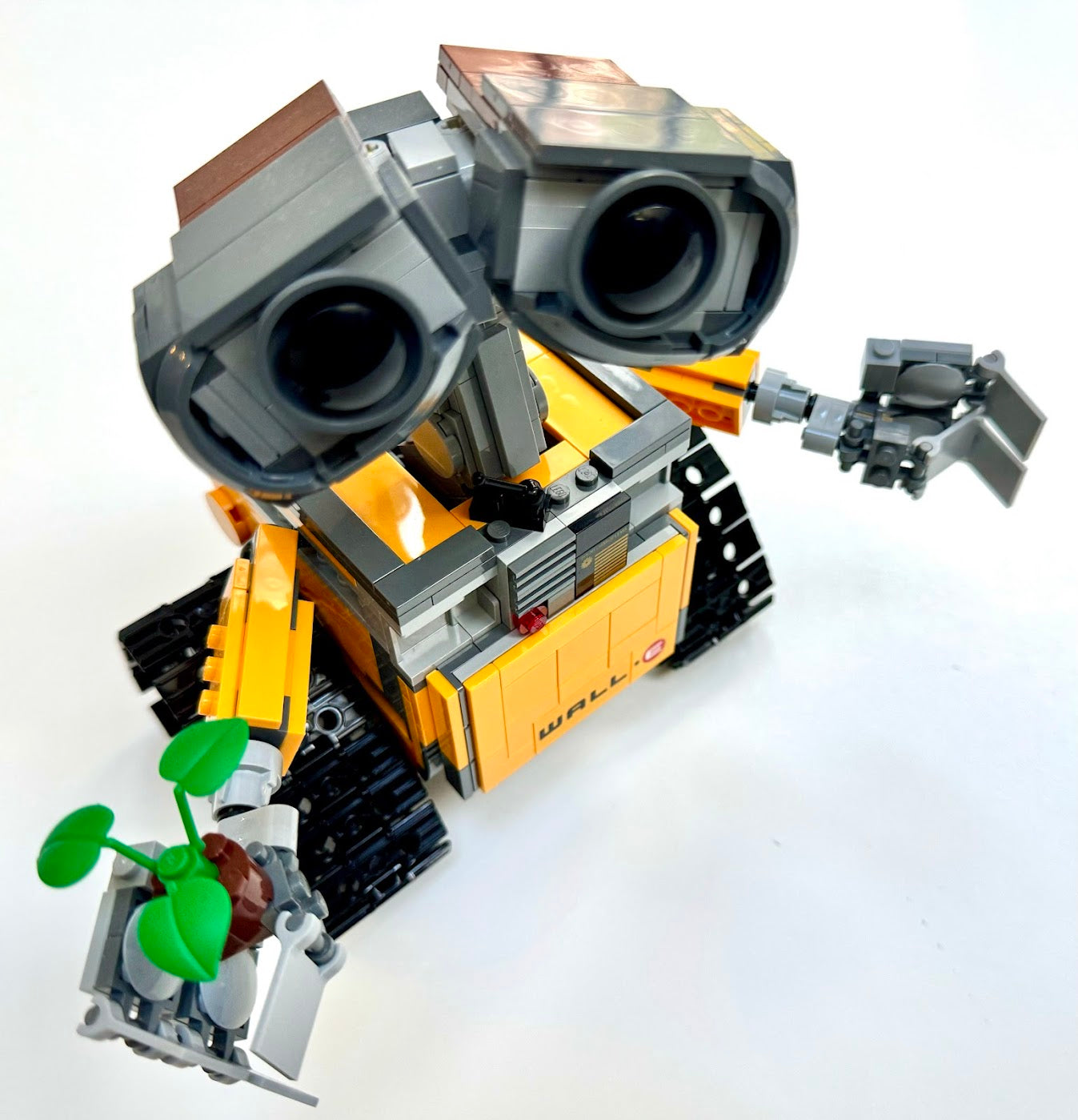 LEGO Ideas: WALL-E - Set #21303