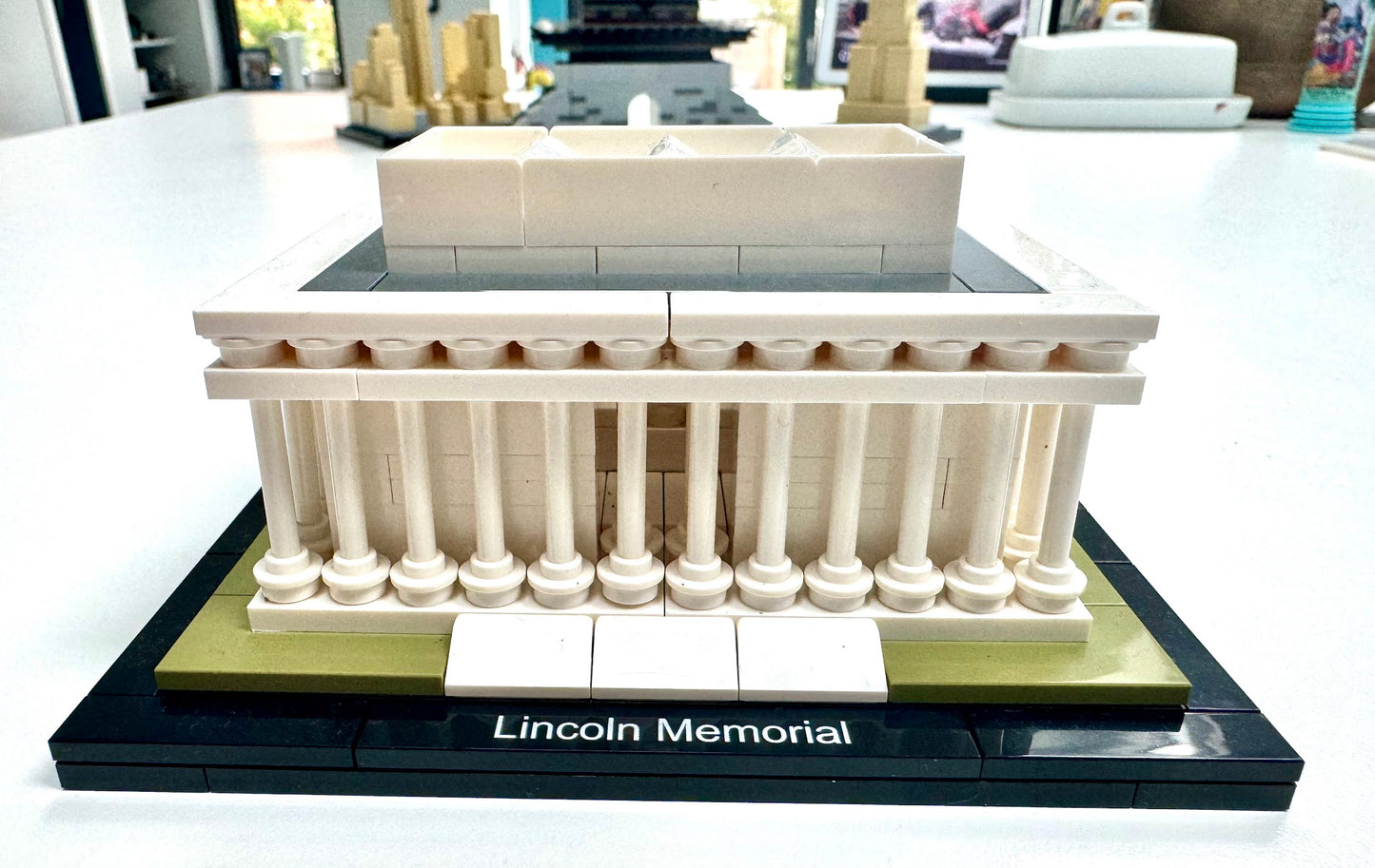 LEGO Architecture: Lincoln Memorial - Set #21022